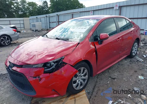 2021 Toyota Corolla Le z USA, uszkodzony, nr VIN 5YFEPMAE8MP239178